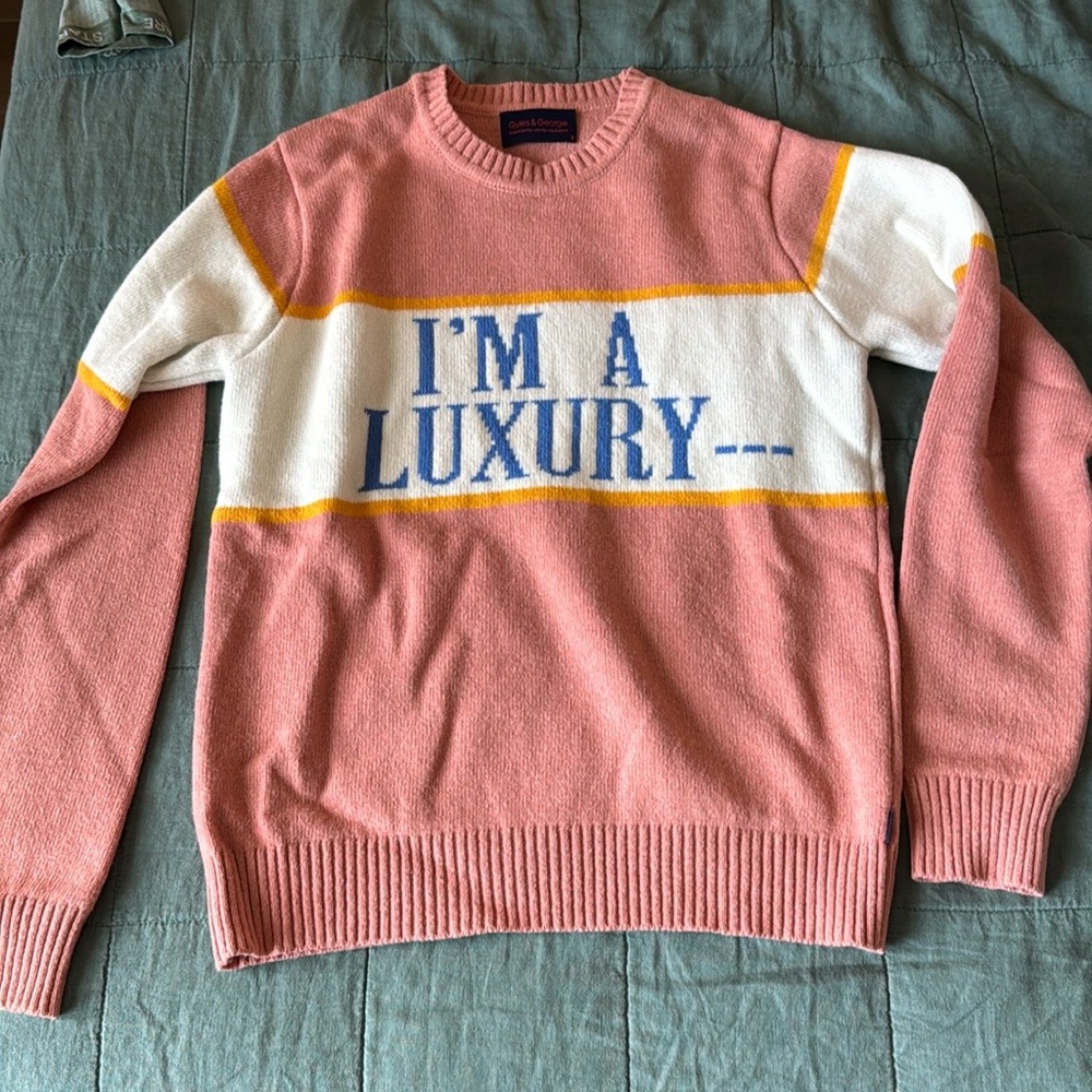 I’m a Luxury Few Can Afford Gyles & George Rowing Blazers Sweater Size small